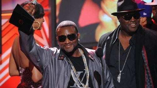 ATLANTA - OCTOBER 18: Recording artist Shawty Lo accepts an award during the 2008 BET Hip-Hop Awards at The Boisfeuillet Jones Atlanta Civic Center on October 18, 2008 in Atlanta, Georgia. (Photo by Rick Diamond/Getty Images for BET)