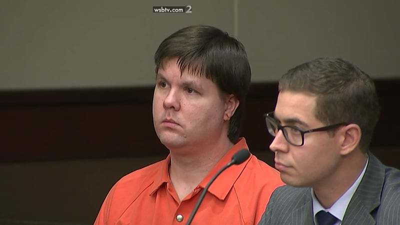 Justin Ross Harris arrives in court for his sentencing hearing in the Cobb County courthouse on Monday, Dec. 5, 2016. (screen capture via WSB-TV)