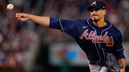Atlanta Braves starting pitcher Charlie Morton throws during the first inning of a baseball game against the Washington Nationals at Nationals Park, Friday, Sept. 22, 2023, in Washington. (AP Photo/Andrew Harnik)
