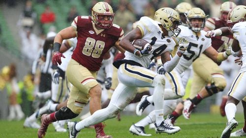 DUBLIN, IRELAND - SEPTEMBER 03: Corey Griffin of Georgia Tech and Michael Giacone of Boston College during the Aer Lingus College Football Classic Ireland 2016 at Aviva Stadium on September 3, 2016 in Dublin, Ireland. (Photo by Patrick Bolger/Getty Images)