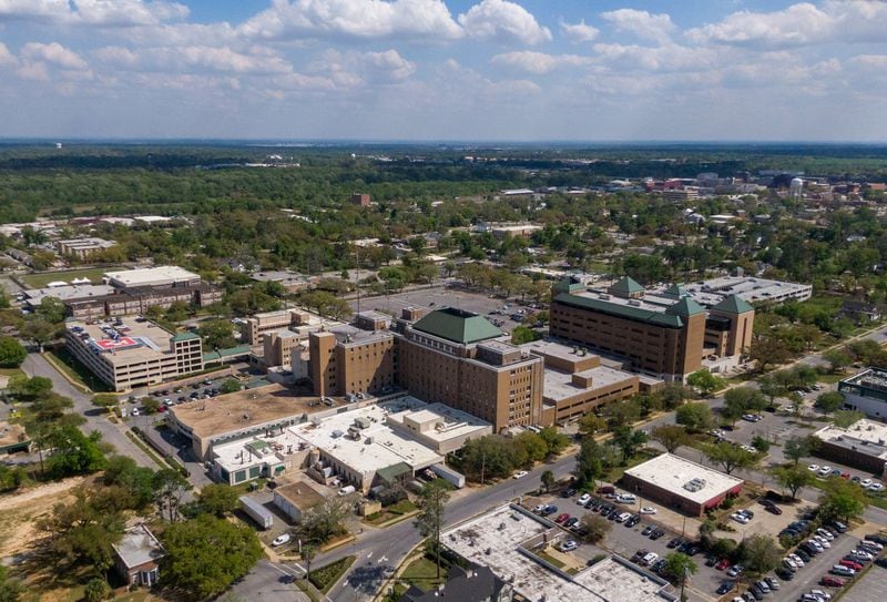 Well off the interstate some 180 miles south-southwest of Atlanta, Albany struggles with a rapidly growing rate of coronavirus infections. The crisis has tested Phoebe Putney Memorial Hospital like nothing else in its 110-year history. HYOSUB SHIN / HYOSUB.SHIN@AJC.COM