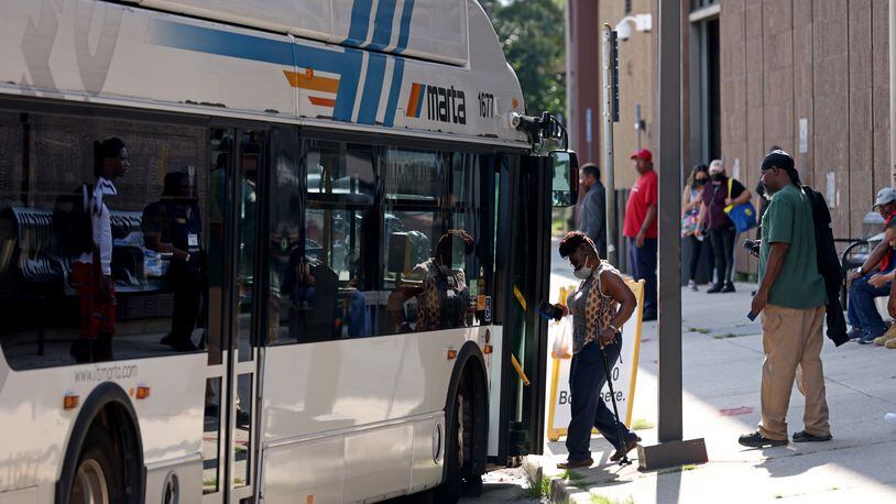 MARTA wants customer input as it plans to redesign it bus network. (File photo by Jason Getz / Jason.Getz@ajc.com)