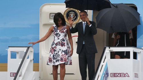 HAVANA, CUBA - MARCH 20: First lady Michelle Obama, President Barack Obama, Malia Obama and Sasha Obama arrive at Jose Marti International Airport for a 48-hour visit on Airforce One March 20, 2016 in Havana, Cuba. Obama is the first President in nearly 90 years to visit Cuba, the last one being Calvin Coolidge. (Photo by Joe Raedle/Getty Images)