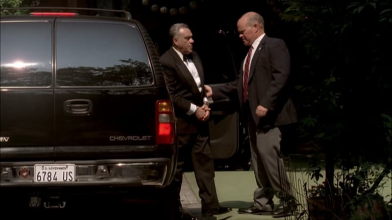 Mike Pniewski plays law enforcement on "The Sopranos" assigned to escort Johnny Sack (Vincent Curatola) from prison to see his daughter's wedding.