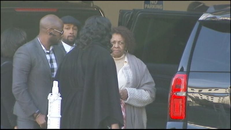 Cissy Houston arrives at Emory. Photo: Channel 2