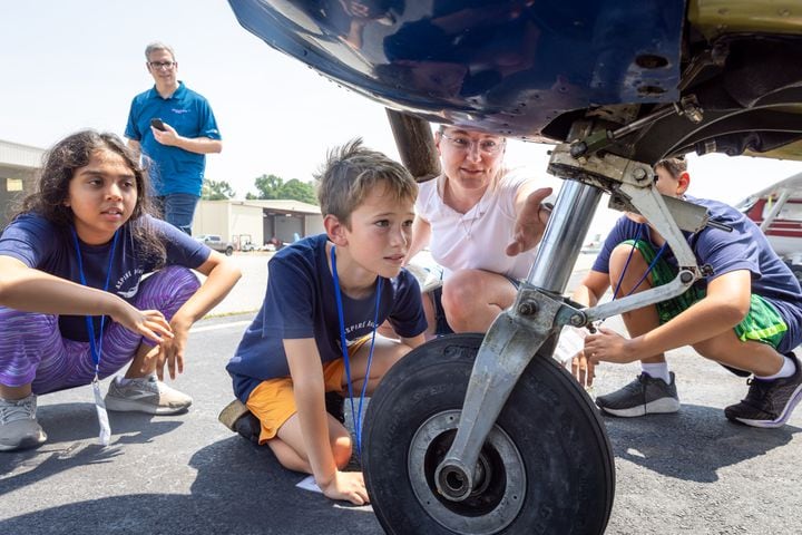 Aspire Aviation summer camp teaches youths about aviation