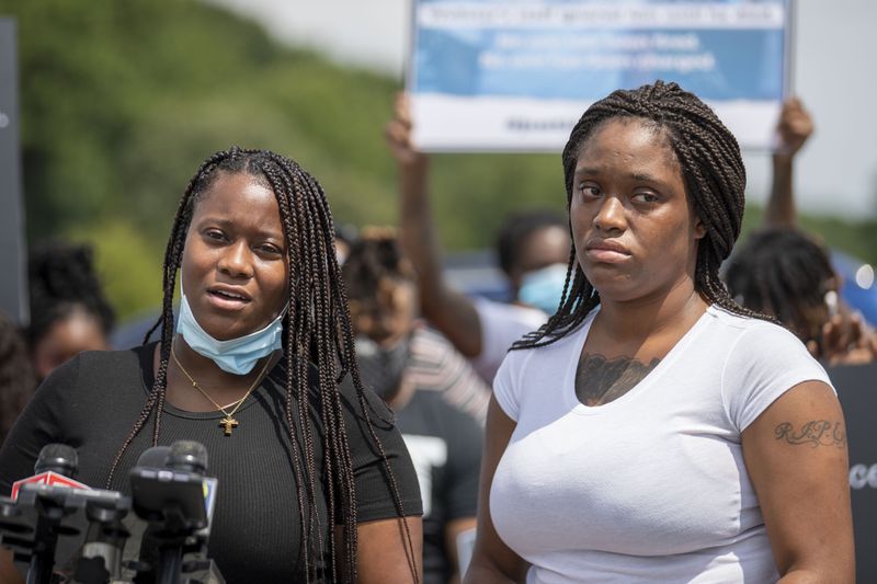 08/20/2020 - Marietta, Georgia - Kieara Wingo (left), daughter of Kevil Wingo, and Tiffany Wingo (right), sister of Kevil Wingo, ask that the people involved in KevilÕs death be charged during a press conference outside of the Cobb County Adult Detention Center in Marietta, Thursday, August 20, 2020. Kevil Wingo died while in custody at the detention center. His family is saying that more could have been done to prevent his death. (ALYSSA POINTER / ALYSSA.POINTER@AJC.COM)