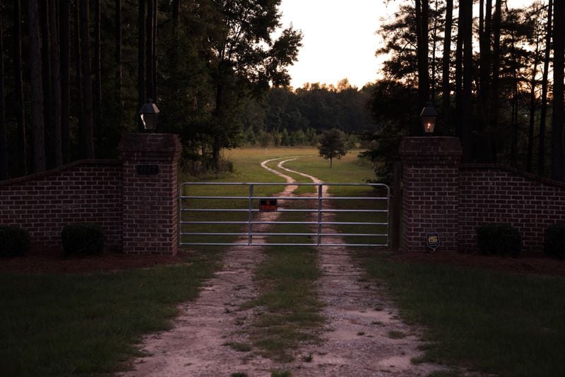 On Sept. 26, an entrance gate to the estate in Islandton, South Carolina, where Alex Murdaugh’s wife and son were found shot to death. Five people in the Murdaugh family orbit have died in recent years, and investigators are looking for connections. (Travis Dove/The New York Times)