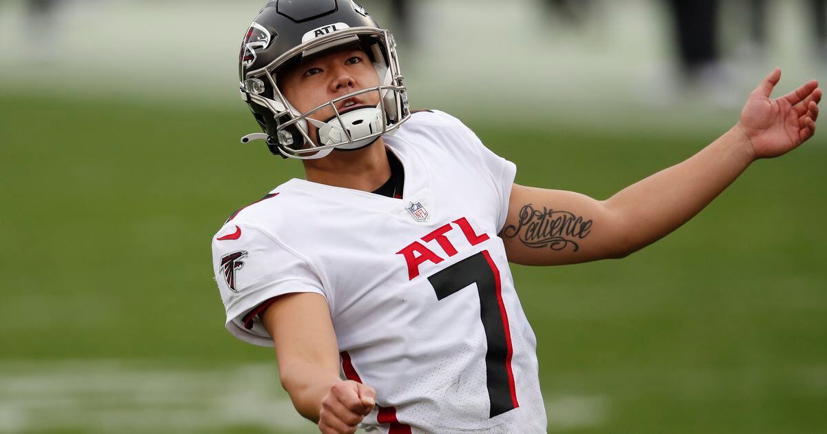 Kicker Koo Young-hoe Signs Nearly $25-Million Deal to Stay with Atlanta