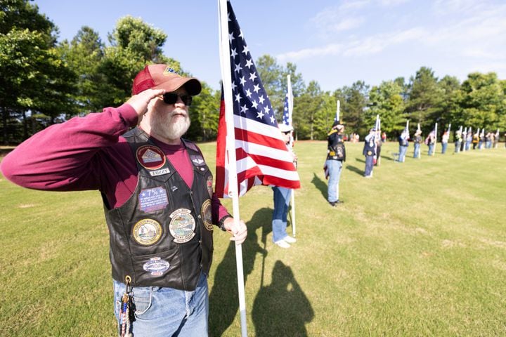 Georgia National Cemetery, volunteers will plant more than 21,000 flags