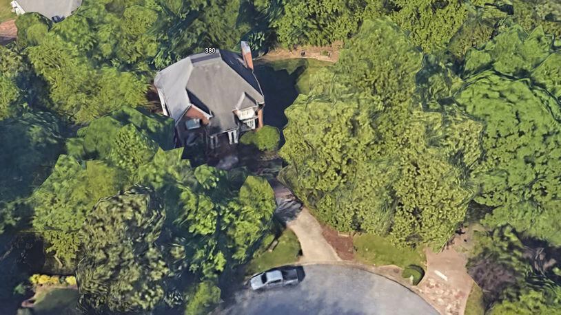 Sandy Springs has approved a Metropolitan River Protection Act Certificate for 380 Crosstree Ln. in the Breakwater Subdivision. (Google Maps)