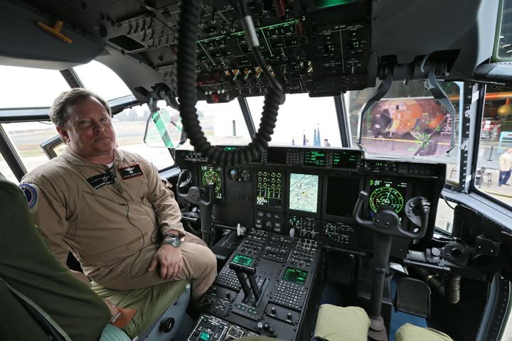 Photos: 60th anniversary of first C-130 Hercules flight
