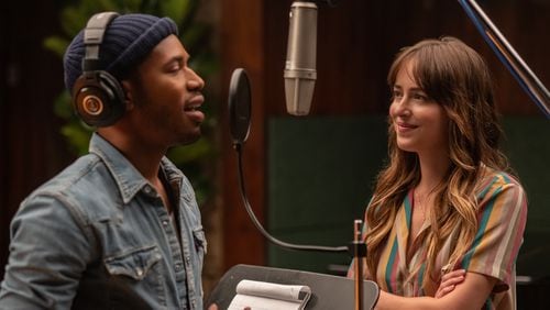 Kelvin Harrison Jr. stars as David Cliff and Dakota Johnson as Maggie Sherwoode in THE HIGH NOTE, a Focus Features release.   Credit: Glen Wilson / Focus Features