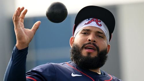 Atlanta Braves pitcher Daysbel Hernández warms up during spring training workouts at CoolToday Park, Friday, February, 16, 2024, in North Port, Florida. (Hyosub Shin / Hyosub.Shin@ajc.com)