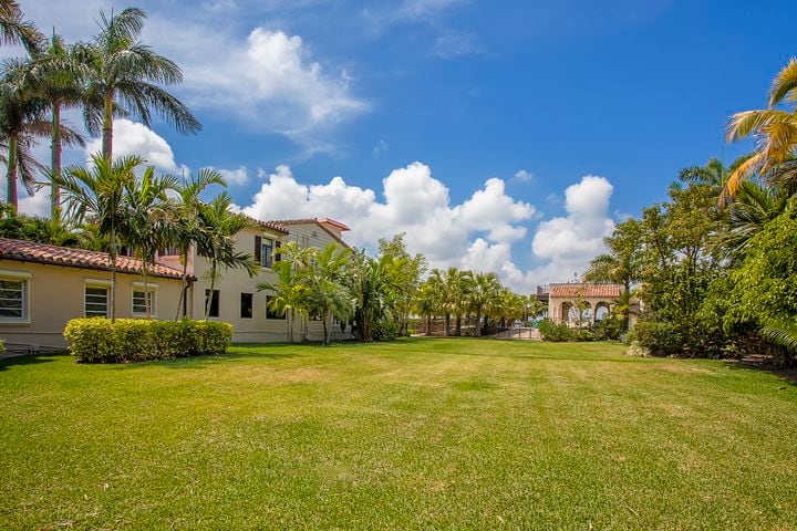 Actor selling Miami Beach home for $20 million