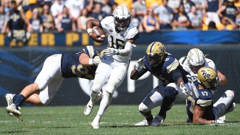 PITTSBURGH, PA - SEPTEMBER 15: TaQuon Marshall #16 of the Georgia Tech Yellow Jackets runs the ball in the second half during the game against the Pittsburgh Panthers at Heinz Field on September 15, 2018 in Pittsburgh, Pennsylvania. (Photo by Justin Berl/Getty Images)