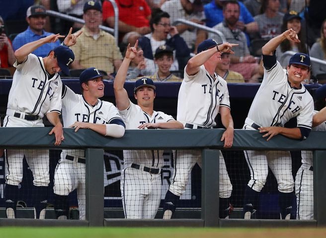 Photos: Tech and Georgia battle in baseball at SunTrust Park