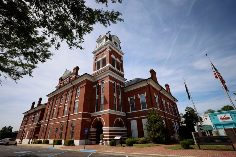 The Washington County Courthouse sits in downtown Sandersville on Tuesday, April 16, 2024. In five of the past six elections, a Democrat has been chosen for president in the east Georgia county. As of July 2023, Black residents accounted for about 53% of Washington County’s nearly 20,000 residents, according to census data. About 44% of the county population is white. Hispanic or Latino residents account for about 3%.
(Miguel Martinez / AJC)