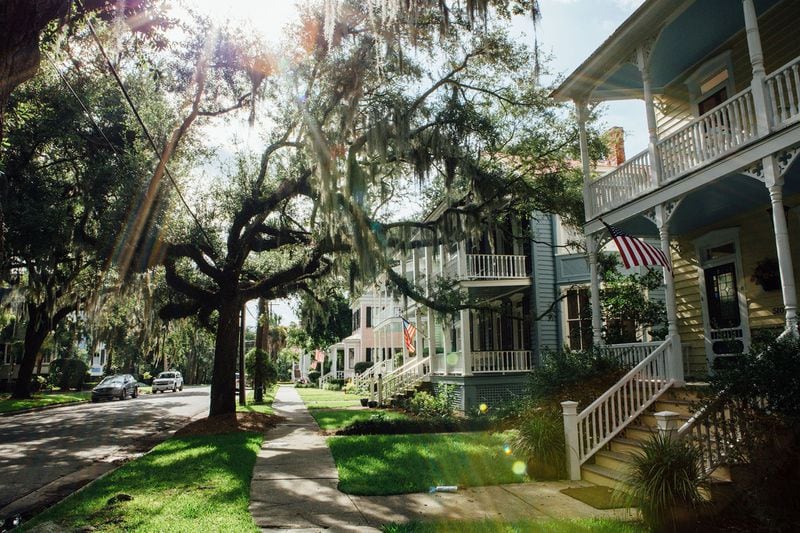 The narrow oak-lined roads, moss-draped trees, and quintessential Lowcountry architecture are highlights of Beaufort’s Historic District. Contributed by Beaufort CVB