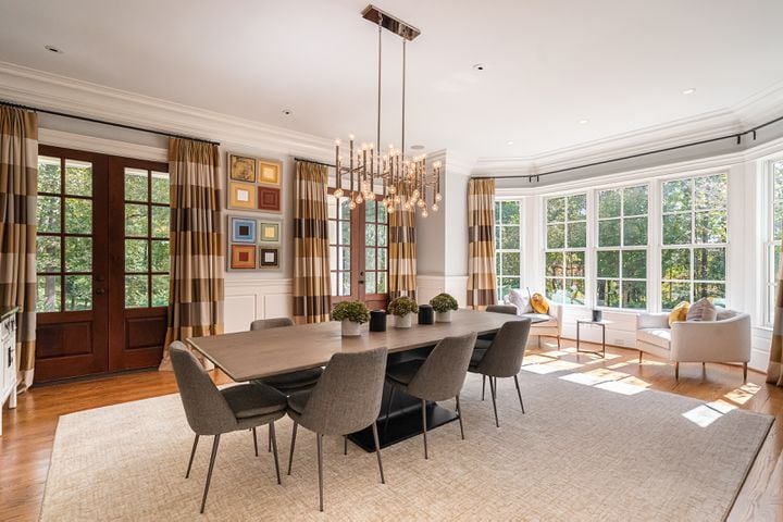 $5 million Buckhead dining room