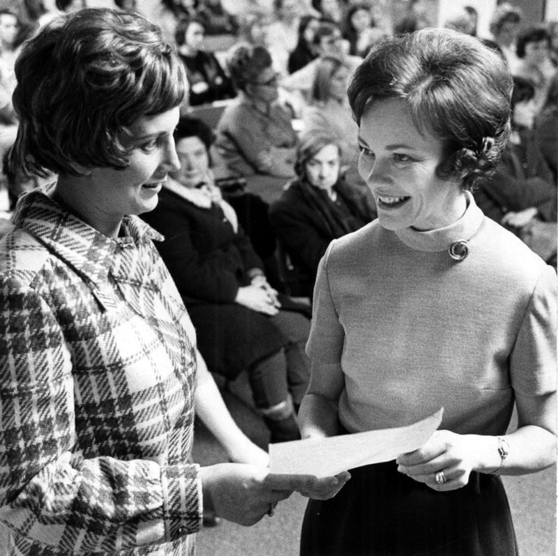 Feb. 1971 - Rosalynn Carter, wife of the governor, submits her application for volunteer mental health service to Barbara Sugarman, director of volunteer services and community relations director, at the Georgia Regional Hospital at 3073 Panthersville Road. Gov. Carter has frequently advocated programs to improve care for the mentally ill. (Dwight Ross Jr./AJC staff)