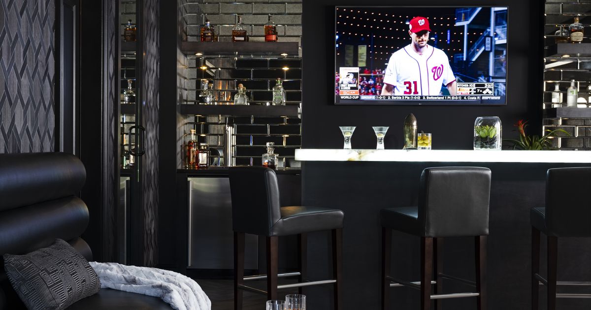 Who said man-caves can’t be classy? Atlanta interior designer crafts masculine luxury lounge Who said man-caves can’t be classy? Atlanta interior designer crafts masculine luxury lounge