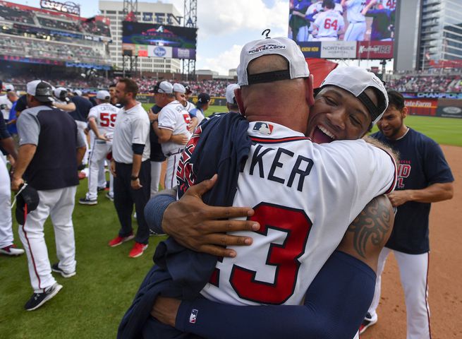 Photos: Braves beat the Phillies, sew up NL East title
