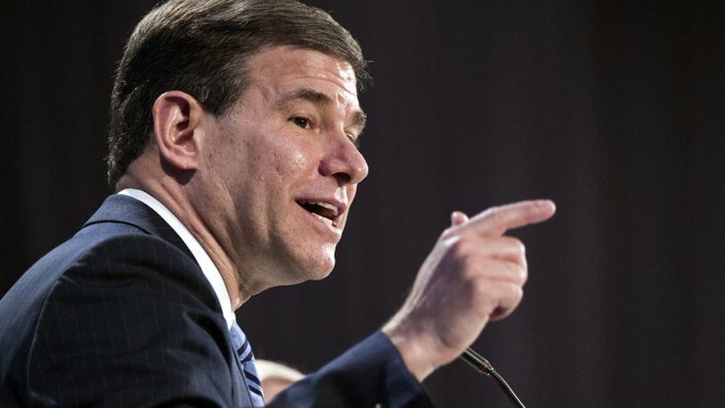 Bill Pryor, chief judge of the federal appeals court in Atlanta, has been cleared of allegations of wrongdoing in that he hired a law clerk accused of sending racist and xenophobic texts. (Cliff Owen / AP file)