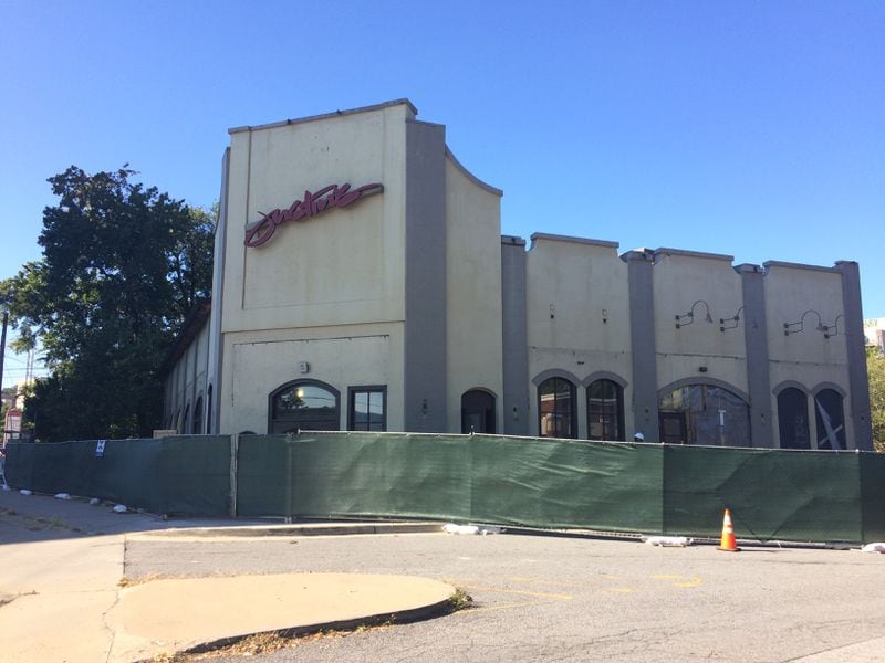 Justin's, the Buckhead restaurant formerly owned by Sean “Diddy” Combs, is seen after it closed and before it was turned into Emory at Peachtree Hills. (BECCA GODWIN / BECCA.GODWIN@AJC.COM