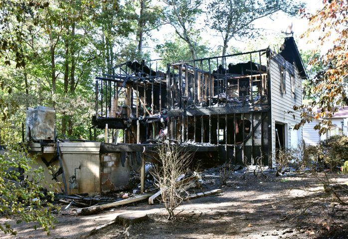5 dead in Gwinnett house fire