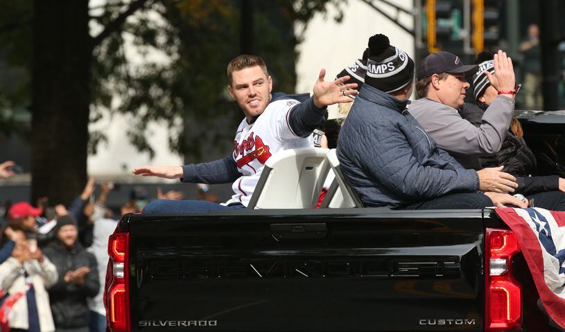 The Braves' Freddie Freeman waves to the crowd during the Braves' World Series parade in Atlanta, Georgia, on Friday, Nov. 5, 2021. (Photo/Austin Steele for the Atlanta Journal Constitution)