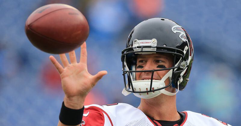 102515 NASHVILLE: -- Matt Ryan and the Falcons prepare to play the Titans in a football game on Sunday, Oct. 25, 2015, in Nashville. Curtis Compton / ccompton@ajc.com