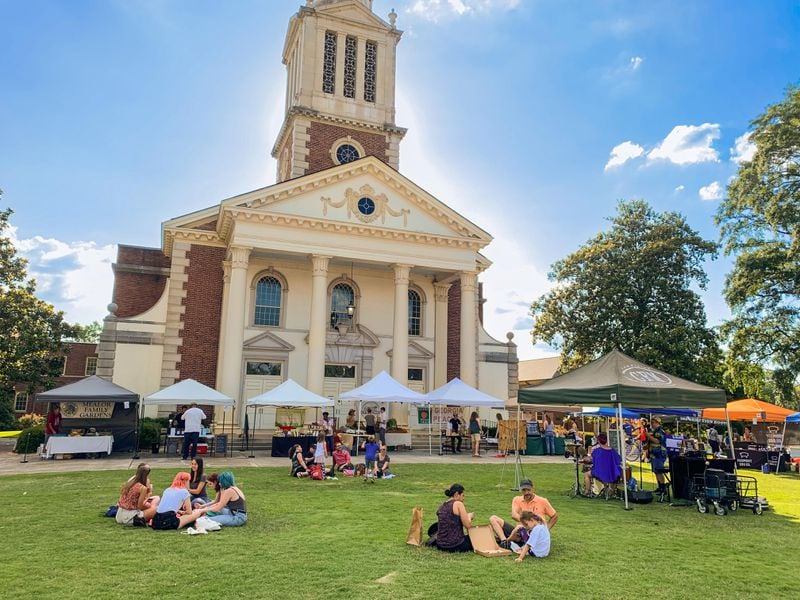 The Decatur Farmers Market is held on the front lawn of First Baptist Church of Decatur and offers plenty of green space for play and picnics. (Courtesy of Jenna Shea Photojournalism)
