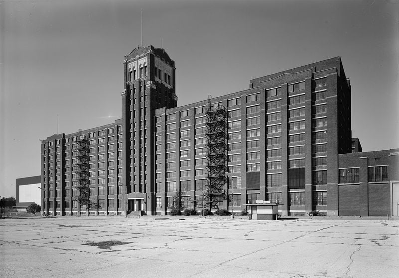The Kansas City Sears Roebuck & Company Mail Order Plant was built in 1925. It was demolished in 1997. (Library of Congress)