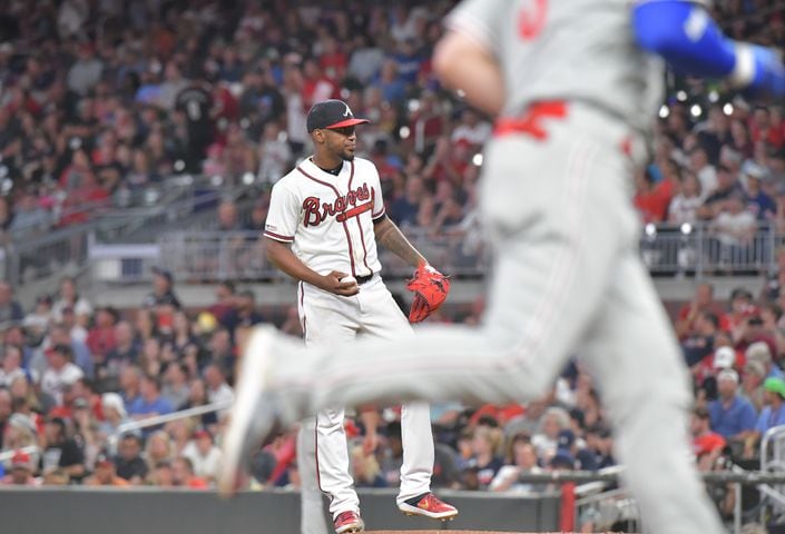 Photos: Braves try to rebound against the Phillies