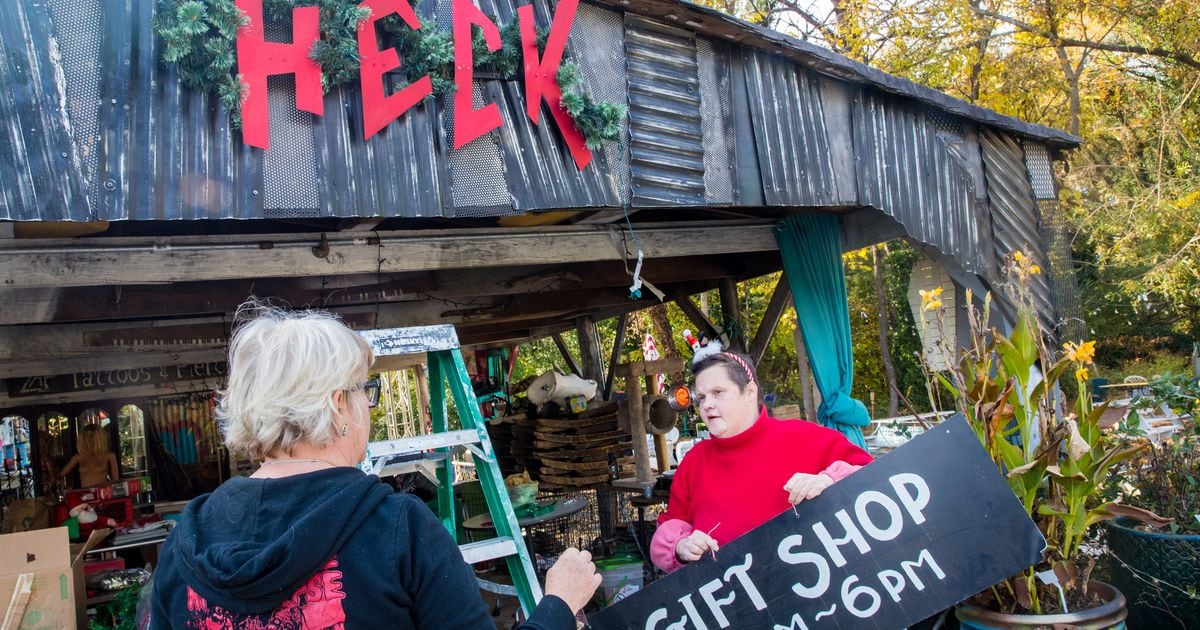 Heck House in Scottdale a place for art, music