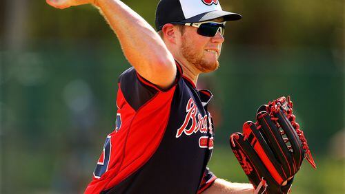 Craig Kimbrel delivers a pitch during a March 1 spring-training workout (Curtis Compton / ccompton@ajc.com)
