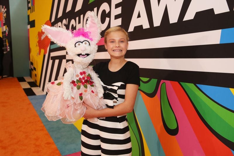  Darci Lynne Farmer attends Nickelodeon's 2018 Kids' Choice Awards at The Forum on March 24, 2018 in Inglewood, California.  (Photo by Christopher Polk/Getty Images)