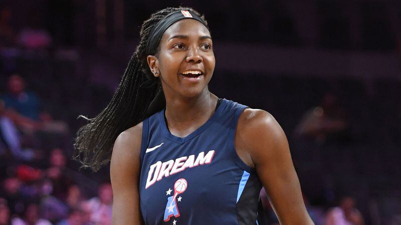Elizabeth Williams returned to the Dream lineup after missing two games.