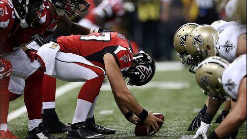 The Atlanta Falcons prepare to snap the ball during the fourth quarter of a game against the New Orleans Saints at the Mercedes-Benz Superdome on Oct. 15, 2015 in New Orleans. (Photo by Chris Graythen/Getty Images)