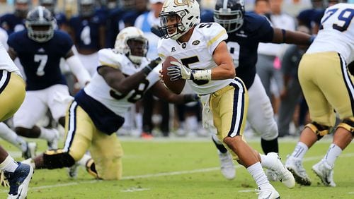 Georgia Tech quarterback Justin Thomas’ 40-yard completion to wide receiver Brad Stewart was a critical play in the Yellow Jackets’ win over Georgia Southern Saturday. (Photo by Daniel Shirey/Getty Images)