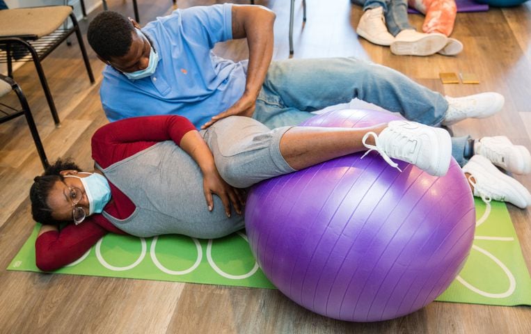 African American midwives teach moms-to-be about labor and what to expect during delivery