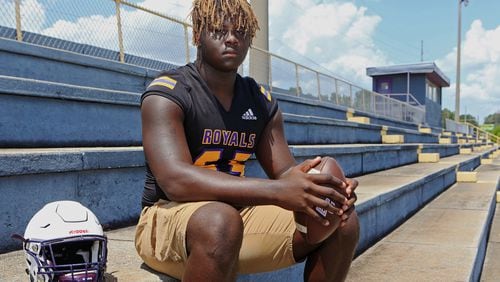 Amarius Mims, a 5-star prospect from Bleckley County High School in Cochran, is arguable the star of the Georgia Bulldogs' 2021 recruiting class. The 6-foot-7, 315-pound offensive tackle was one of 20 recruits who signed scholarships with the Bulldogs on Wednesday.
