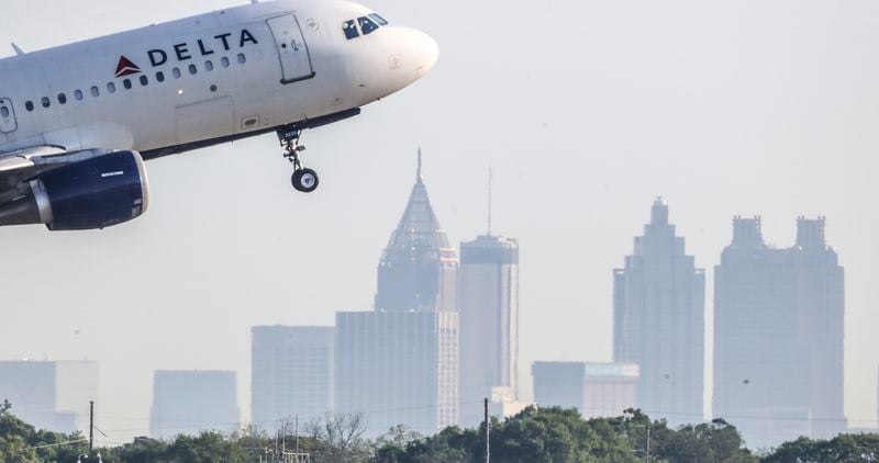 April 27, 2021 Hartsfield-Jackson Airport: A Delta Air Lines takes off from Hartsfield-Jackson International Airport. (John Spink / John.Spink@ajc.com)

