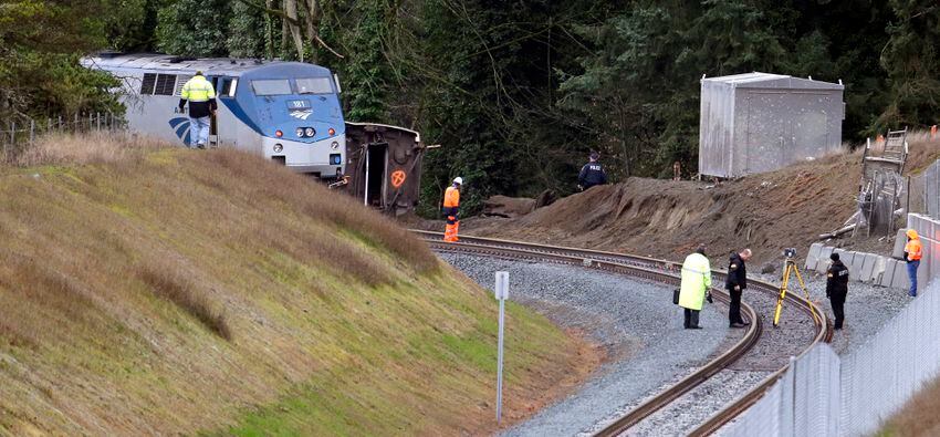 Photos: Amtrak train derails in Washington