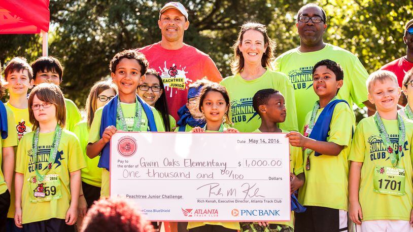 Atlanta Track Club announced this month its scholarship competition for the 2017 Blue Cross Blue Shield of Georgia Peachtree Junior.