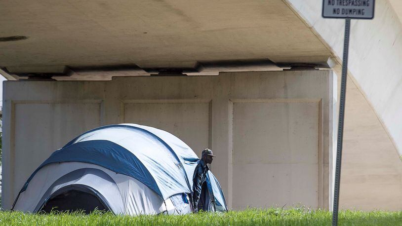 Atlanta plans to visit homeless encampments to offer services including the new permanent rehousing initiative. (ALYSSA POINTER / ALYSSA.POINTER@AJC.COM)