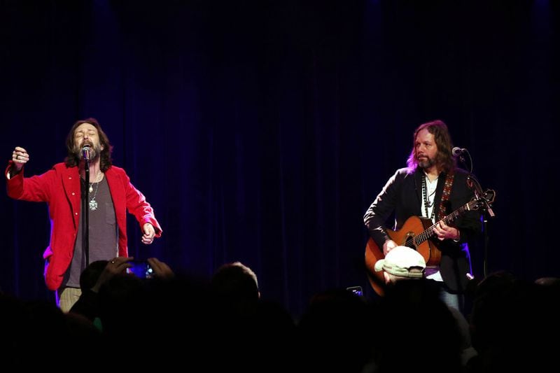 Chris and Rich Robiinson, the core members of the Black Crowes, performed an acoustic set as the Brothers of a Feather on Sunday, February 23, 2020, at sold out Terminal West. This intimate show was a warm-up for their summer reunion tour.
Robb Cohen Photography & Video /RobbsPhotos.com