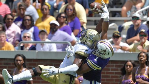 September 1, 2018 Atlanta - Georgia Tech wide receiver Jalen Camp (80) makes a one-hand catch but ruled incomplete in the first half of the Georgia Tech home opener at Bobby Dodd Stadium on Saturday, September 1, 2018. Georgia Tech won 41-0 over the Alcorn State. HYOSUB SHIN / HSHIN@AJC.COM