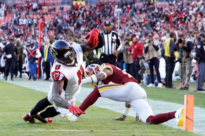 Photos: Falcons drub Redskins to even record
